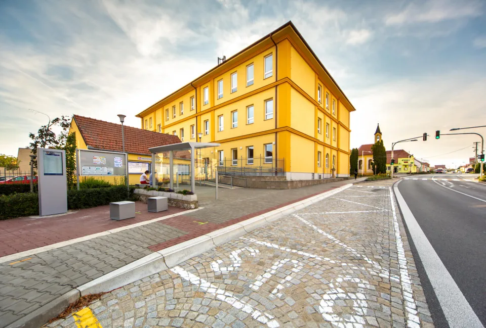 Sokolnice: přístavba základní školy – fotografie 4